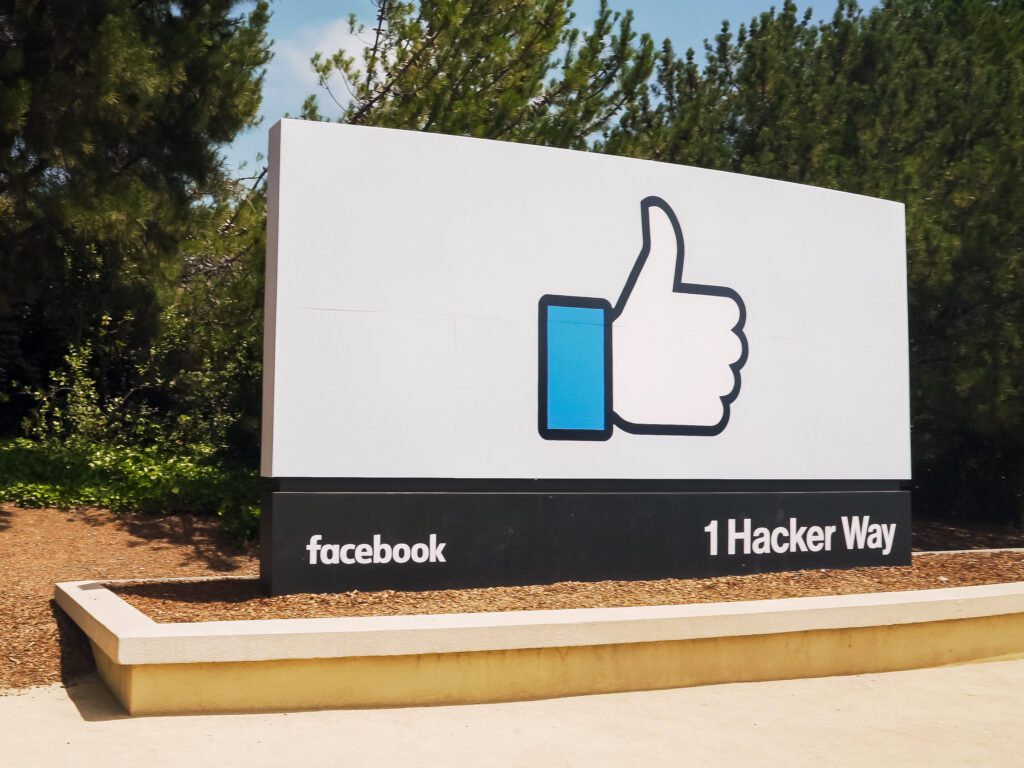 Facebook like sign in front of menlo park headquarters