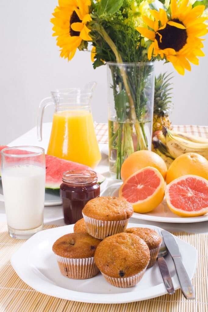 blueberry muffin and orange juice